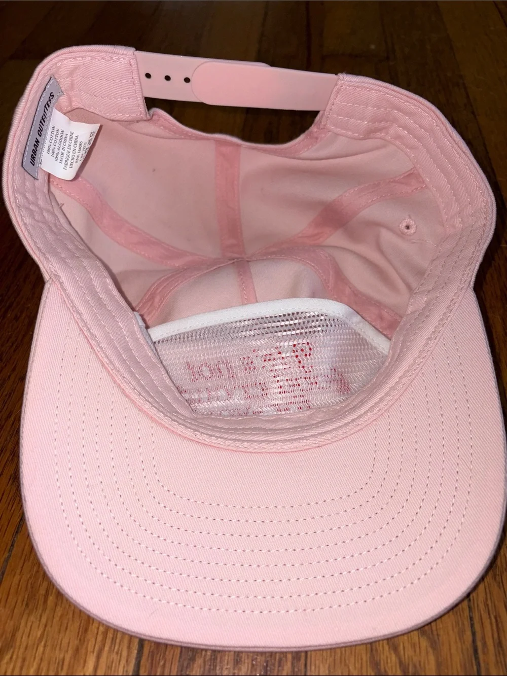 Urban Outfitters 